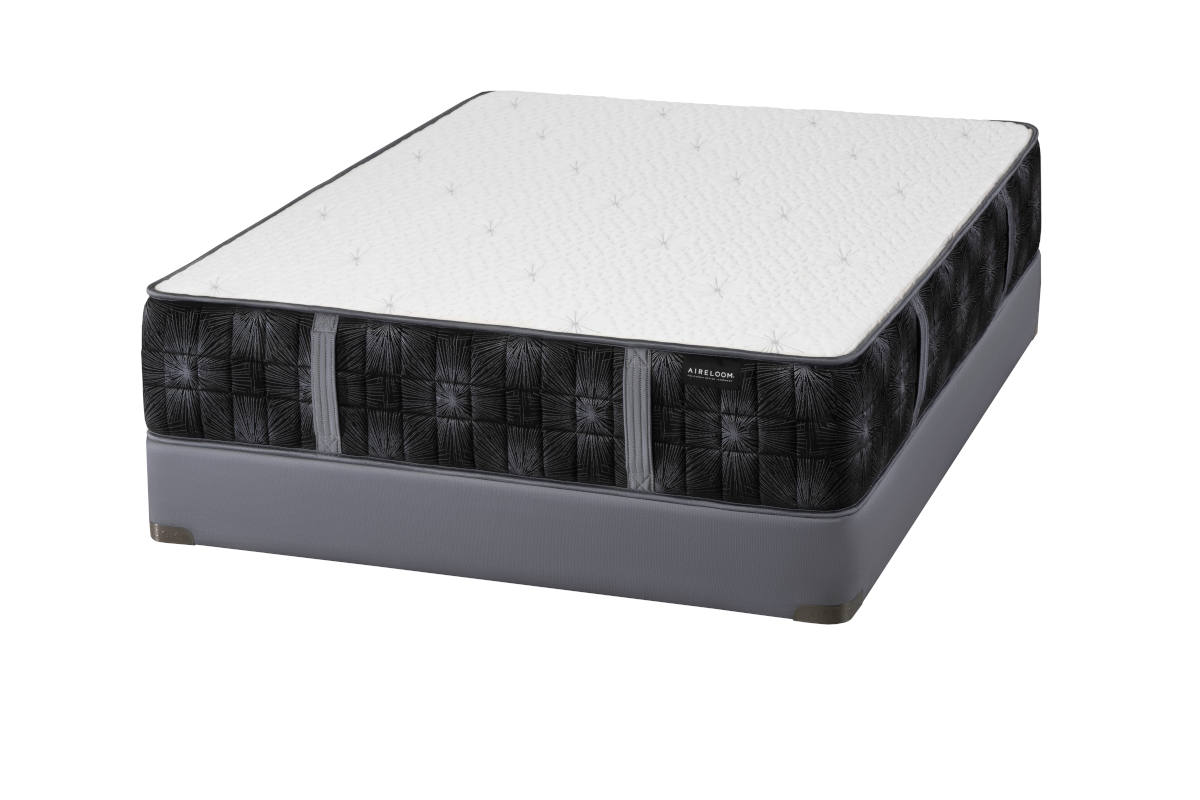 Aireloom Pinnacle Summit Hybrid Firm Full Mattress