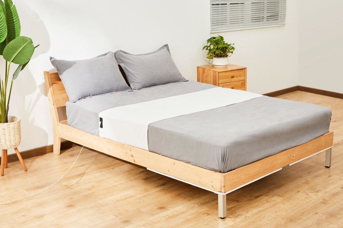 GroundingWell Bedsheet - Thumbnail 3