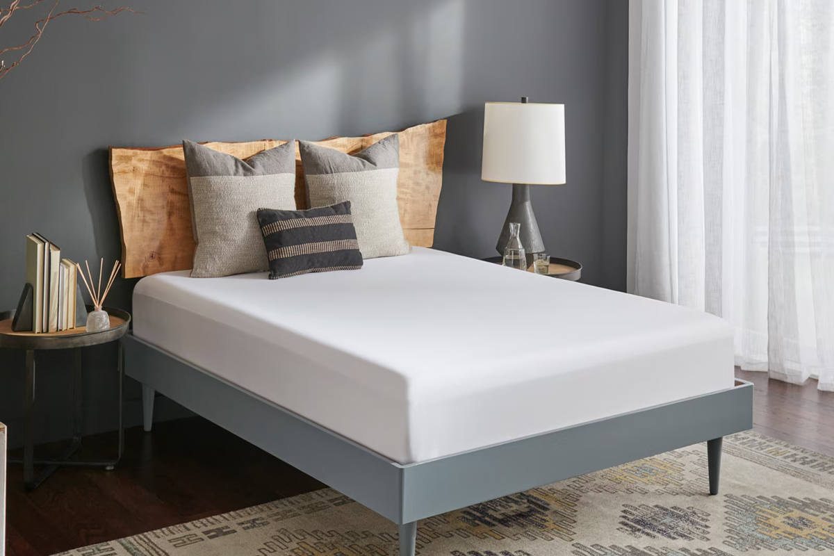 TEMPUR-Protect®  Breeze™ Mattress Protector